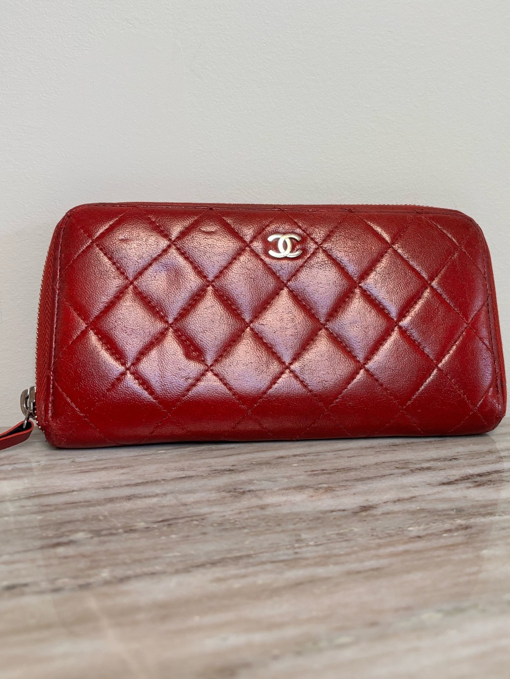 CHANEL Red Quilted Lambskin Zip Around Wallet – Entrupy Authenticated - Picture 12 of 12